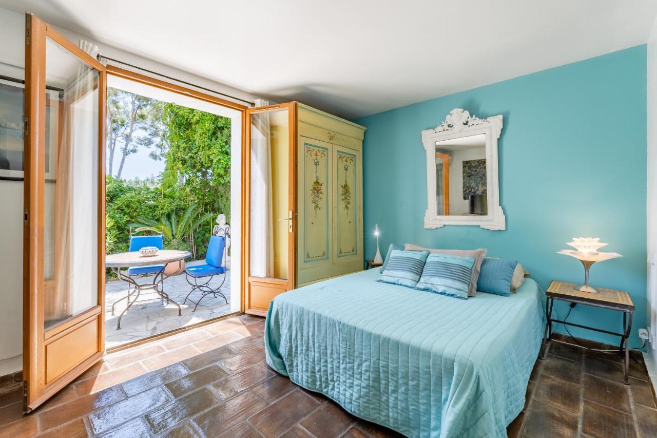 Bed and Breakfast Le Patio Des Mimosas Par Dodo-A-Каси Экстерьер фото